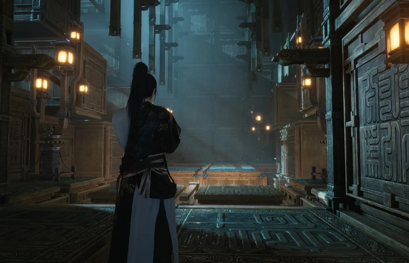 A wanderer inside a lantern-lit Mohist chamber in Hidden Mountain, Where Winds Meet